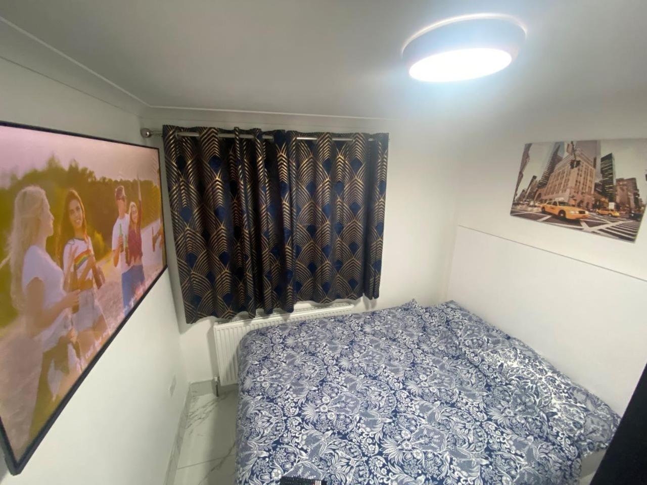 The Royal Boutique Oxford Lodge By London Sleep 6 Hayes  Buitenkant foto
