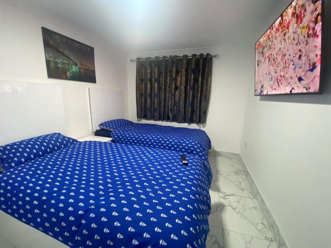 The Royal Boutique Oxford Lodge By London Sleep 6 Hayes  Buitenkant foto
