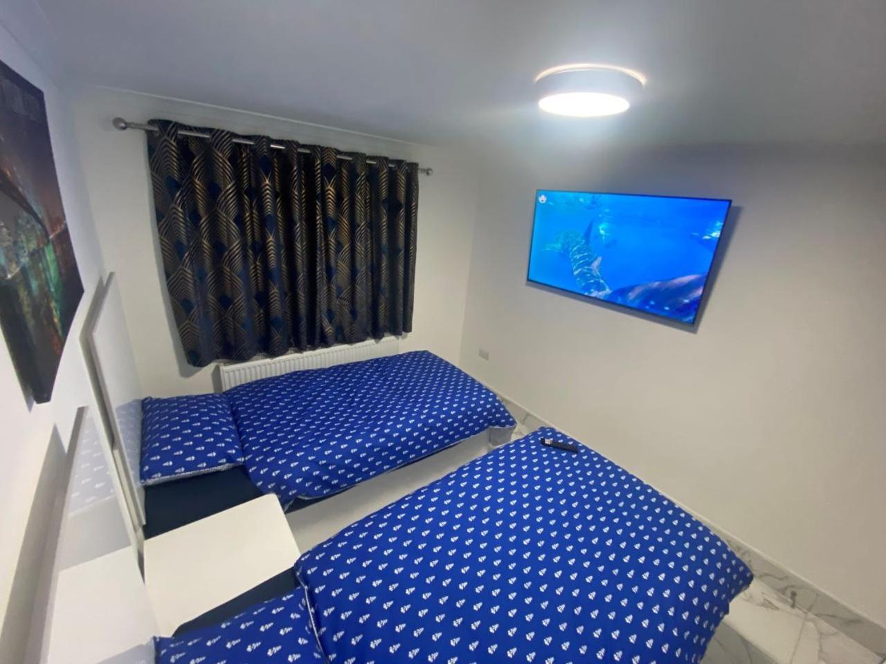 The Royal Boutique Oxford Lodge By London Sleep 6 Hayes  Buitenkant foto