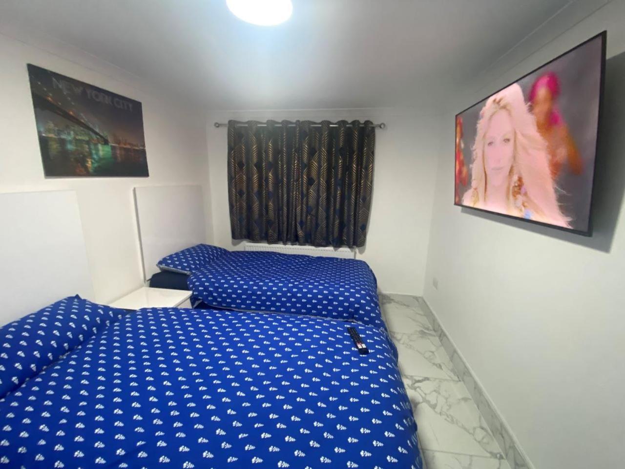 The Royal Boutique Oxford Lodge By London Sleep 6 Hayes  Buitenkant foto